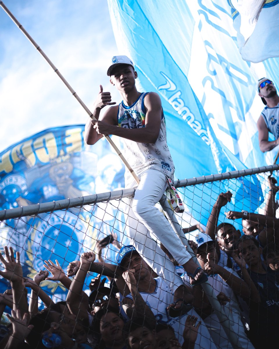 Gabriel B. tweet media