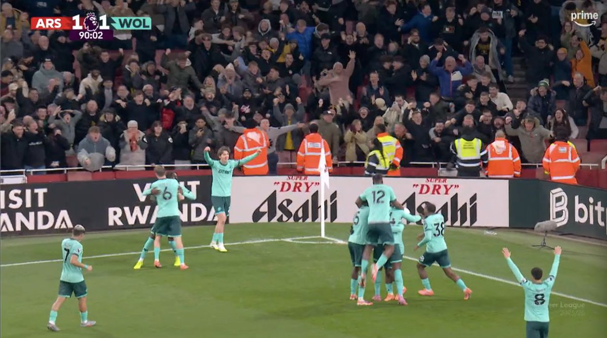 The Touchline | 𝐓 tweet media