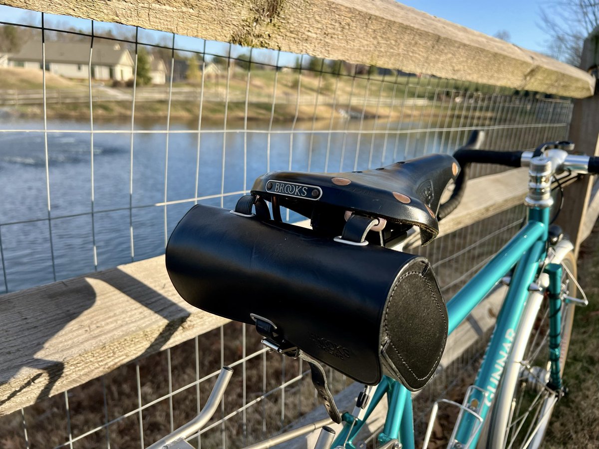 CharlieSLIII's tweet photo. It was a perfect afternoon to cruise around on my Gunnar Grand Tour Touring Bike! https://t.co/WhlWbOhoDn
