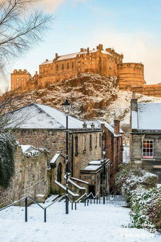 winter in edinburgh ❄️