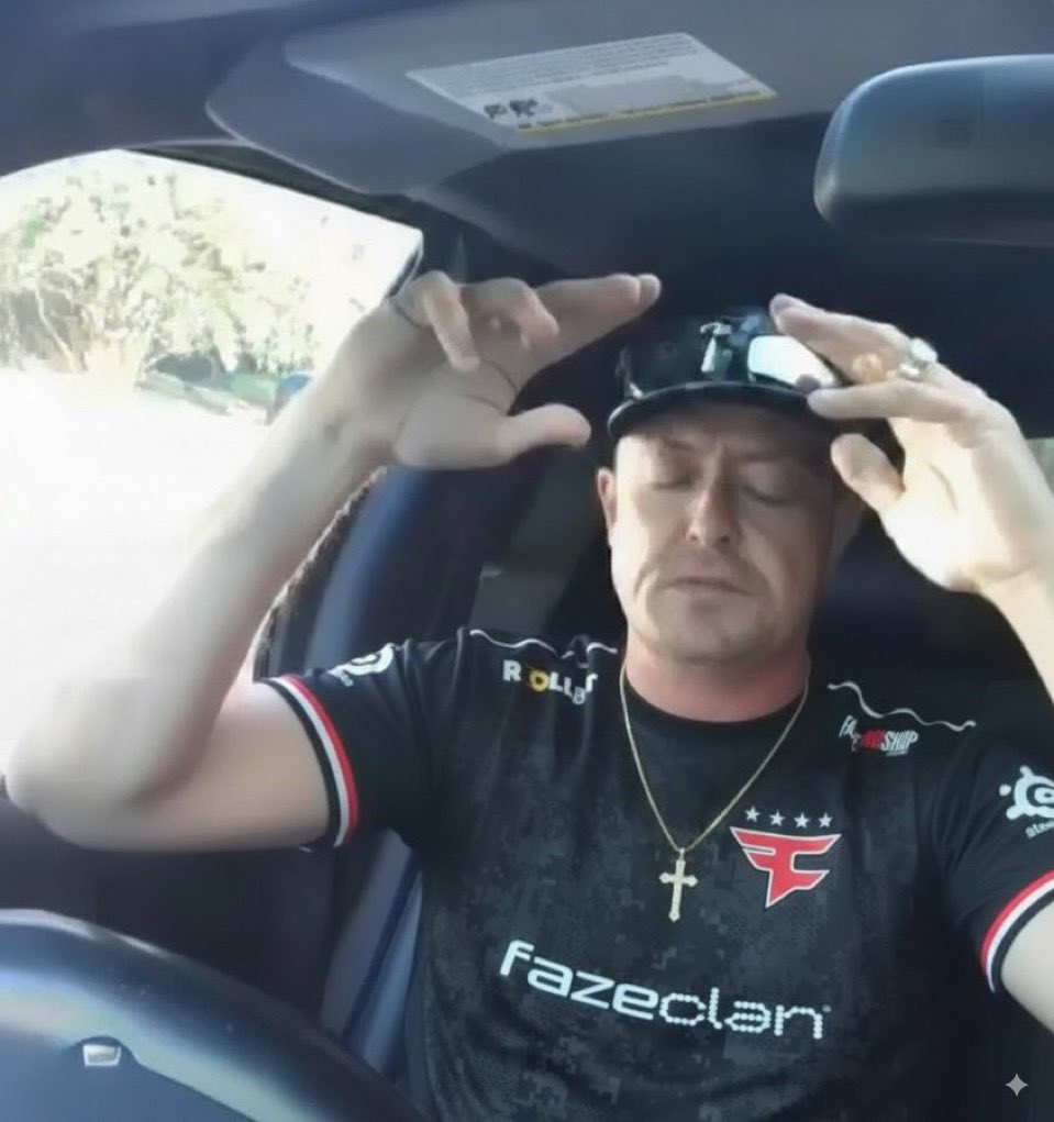 ltrexcel's tweet image. Faze bullshit faze bullshit faze bullshit...