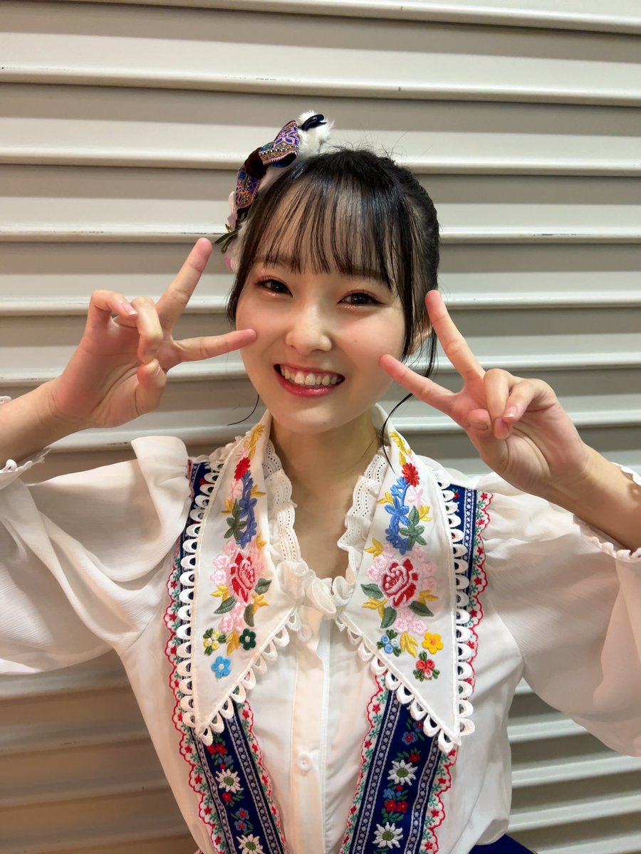 NMB48 中川朋香　直筆　サイン生写真 2024 October ヒキ NMB48 中川朋香直筆サイン生写真 2024 October ヒキ
