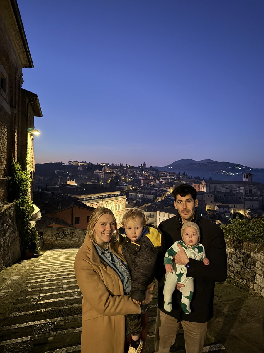 GMT_90's tweet image. Italy 2025– Christmas Edition