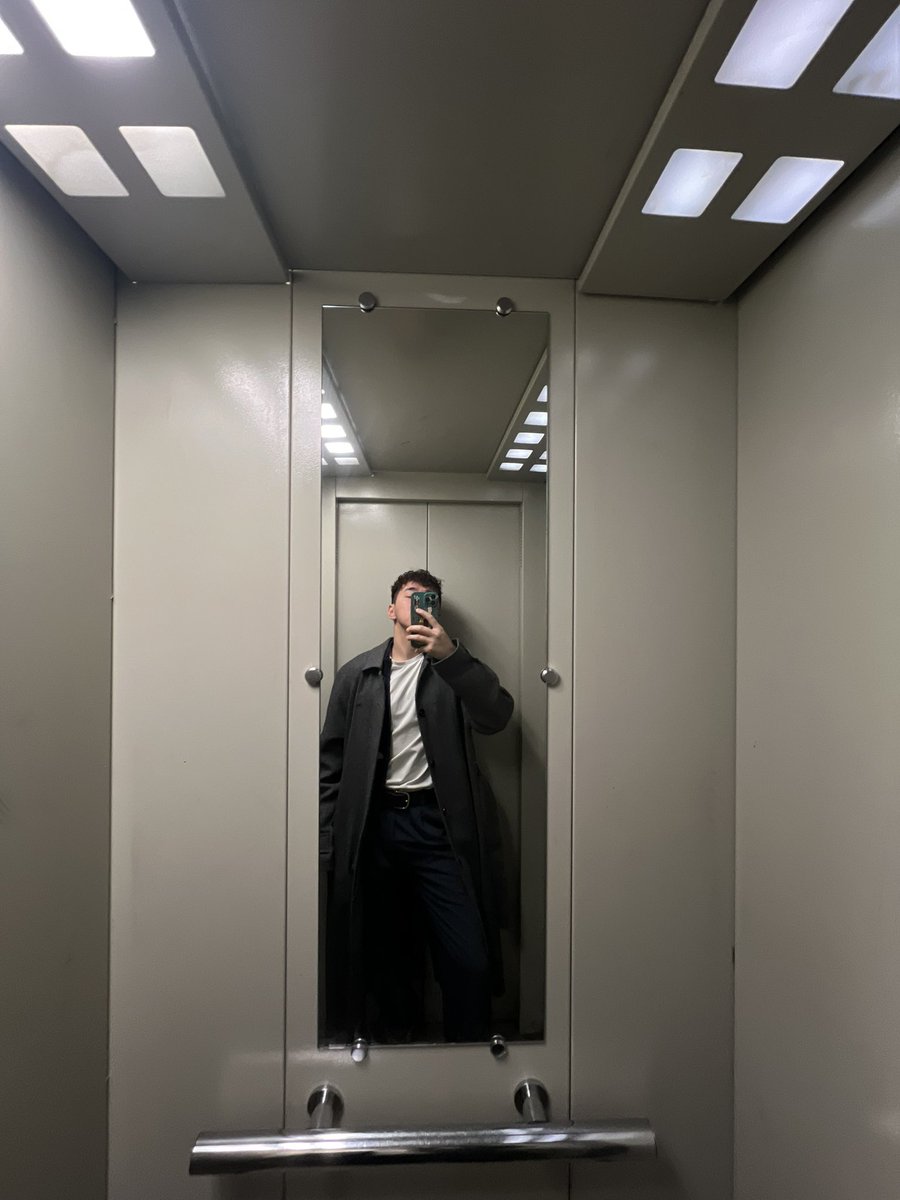 Rusto199's tweet image. Интересно, что если завязать с медициной и уйти в саморазвитие. Надолго ли меня хватит 🫨