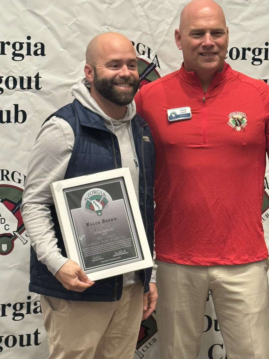 Congratulations Coach Kaleb Brown. Georgia Dugout Club’s Single A Division 1 assistant coach of the year. Well deserved!