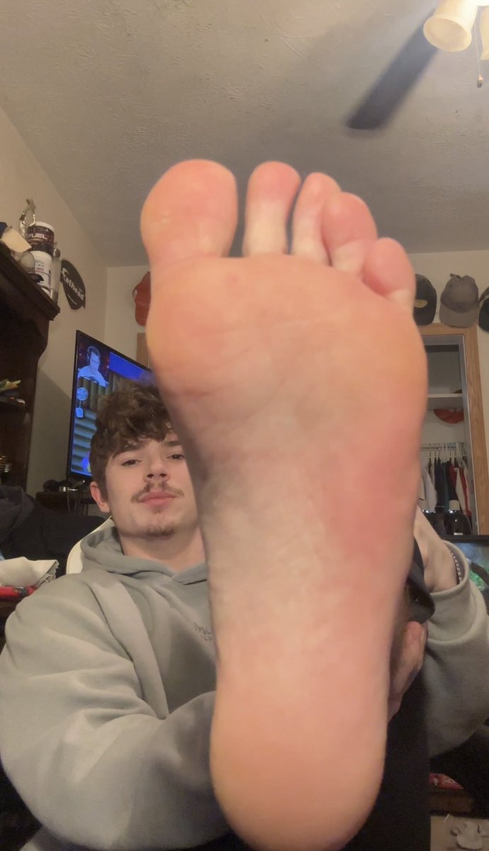 My perfect feet are active right now making gooner dreams come true😈

You’re weak. Accept the inevitable and SUBMIT‼️

#findom #FinDom #Cashmaster #cashgod #cashalpha #dom #sniff #serve #send #cashapp #cashmaster #serveyouralpha #firstcomefirstserve #linktree #tribute