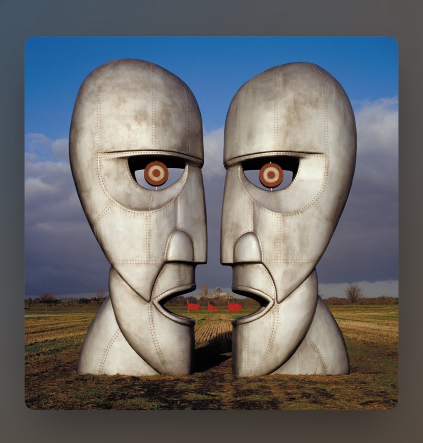 Кто знает почему в начале трека High Hopes (Pink Floyd) жужжит муха в левом канале?