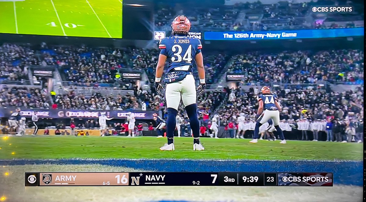 WilsonBulldogs's tweet image. ⚓️ 🏈 🐐 

Jadyn Jones (WHS Class of 2022) is playing on special teams today for the Navy Midshipmen, in the 126th Army-Navy Game at M&amp;amp;T Bank Stadium in Baltimore, MD!

He’s one of three former Berks County football stars on the roster for the squad from Annapolis, joining…