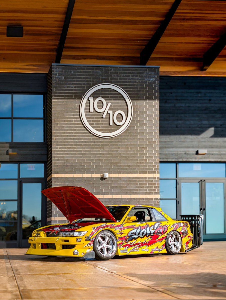 Cale DeRoo tweet media