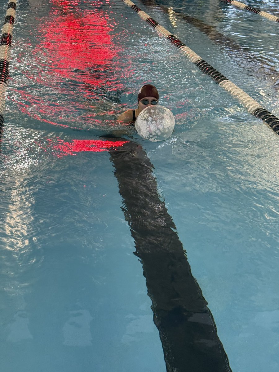 Newark Swimming tweet media