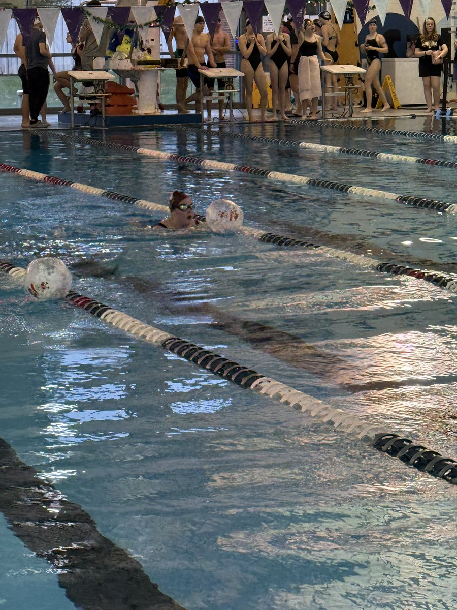 Newark Swimming tweet media