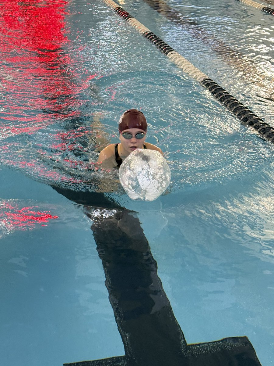 Newark Swimming tweet media