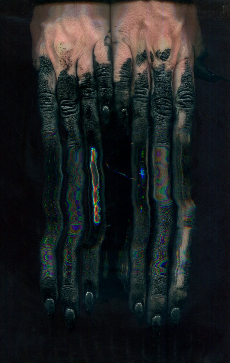 VioletBondArt's tweet image. 🔴 Acquired
Thank you to my dear friend @kevinabosch for acquiring one of the last editions of "A darkness full of rainbows"

Such a pleasure to have another work in your beautiful collection Kevin, black hearts for days 🖤 

3/10
200xtz
Shown in Miami with @SuperchiefNFT