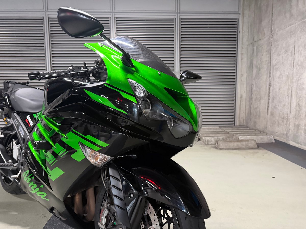 バイク洗車・コーティング専門店モトエステ秋葉原UDX駐車場店SNAP