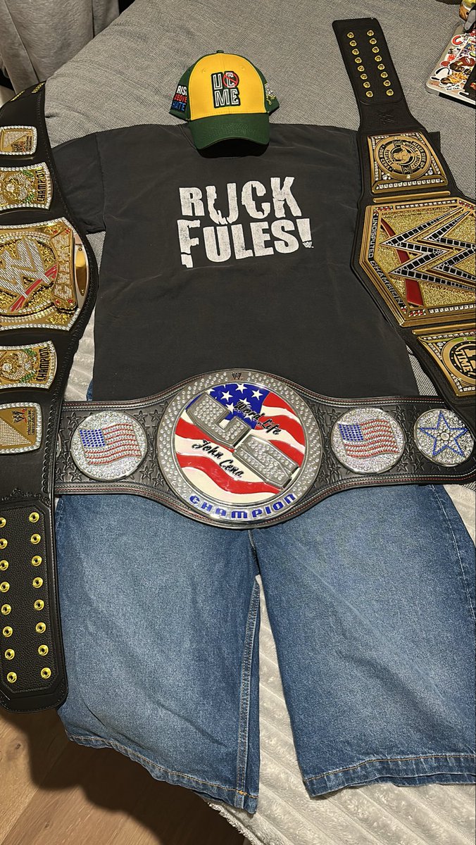 OTC_EXP's tweet photo. @WrestlinGifs 🫡 https://t.co/ub8S5ZeQ8L