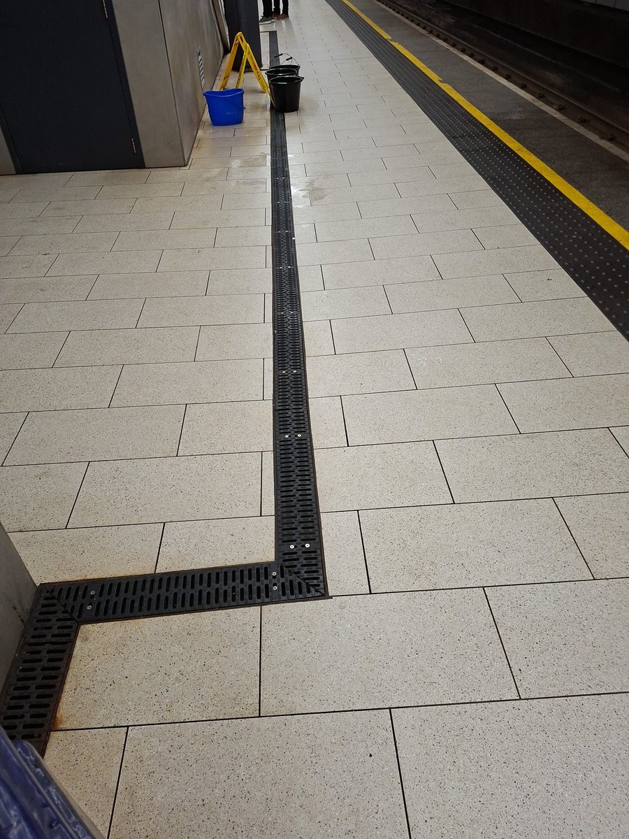 NeedMoreAle 🇺🇦🇵🇹🏴 tweet media