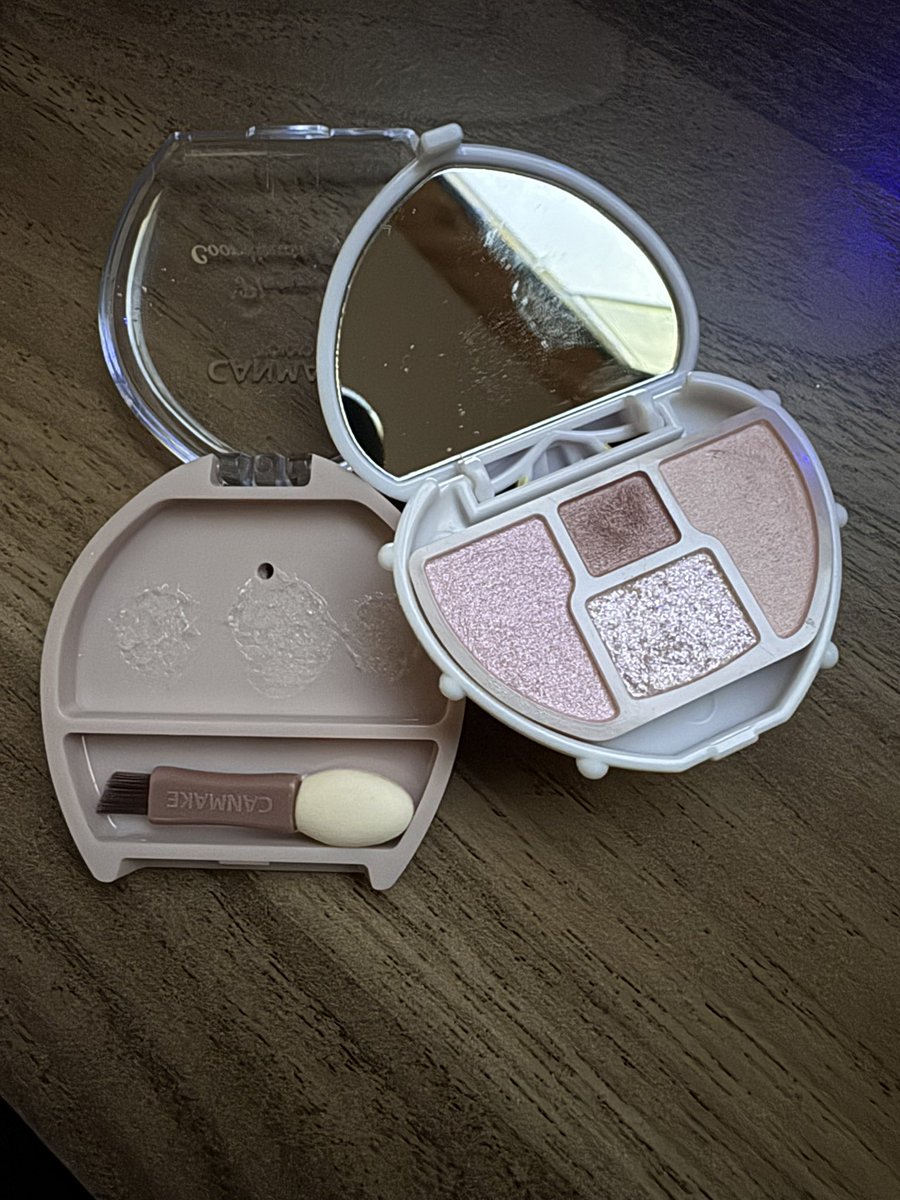 りんりん🎹🍓 (@r2cds_cosme) / Posts / X