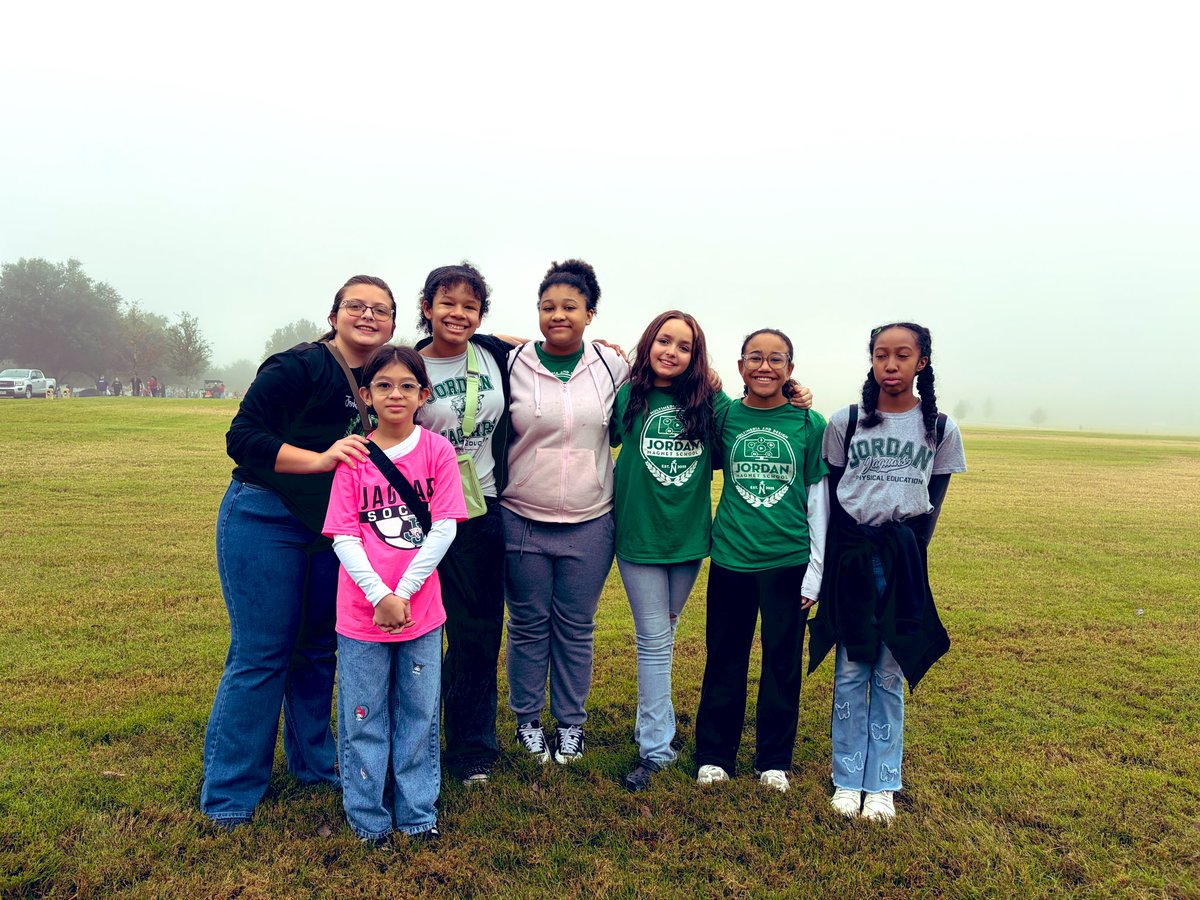 Mrs. Gallardo tweet media