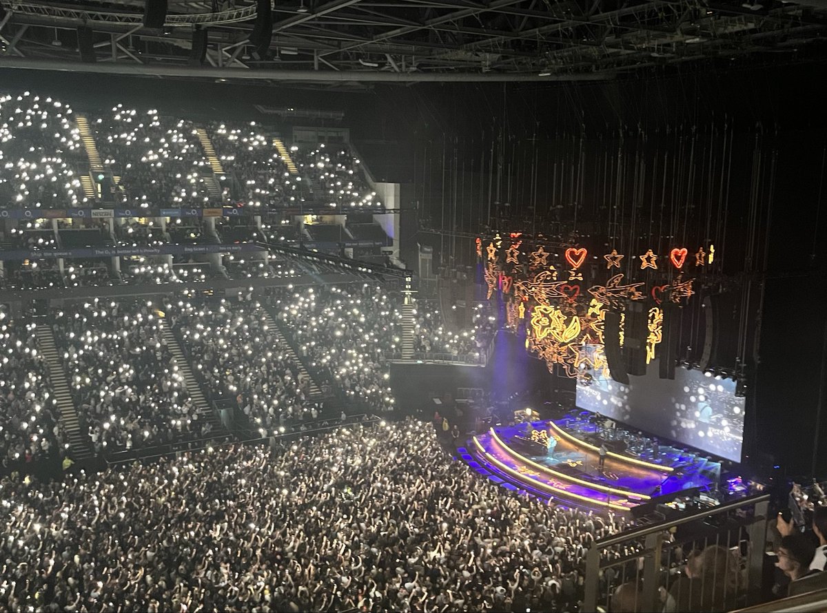 KateKelly20's tweet image. Back to their absolute best