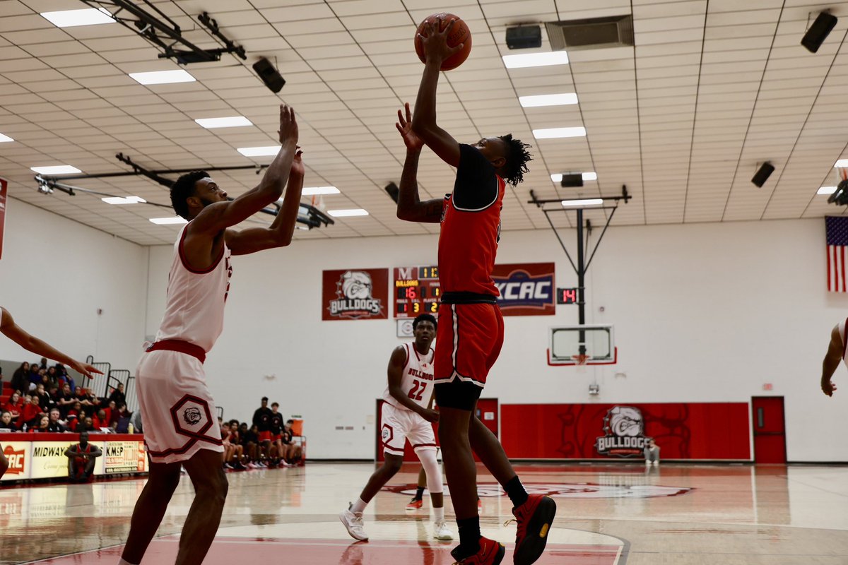 𝗙𝗥𝗜𝗘𝗡𝗗𝗦 𝗙𝗔𝗟𝗖𝗢𝗡𝗦 tweet media