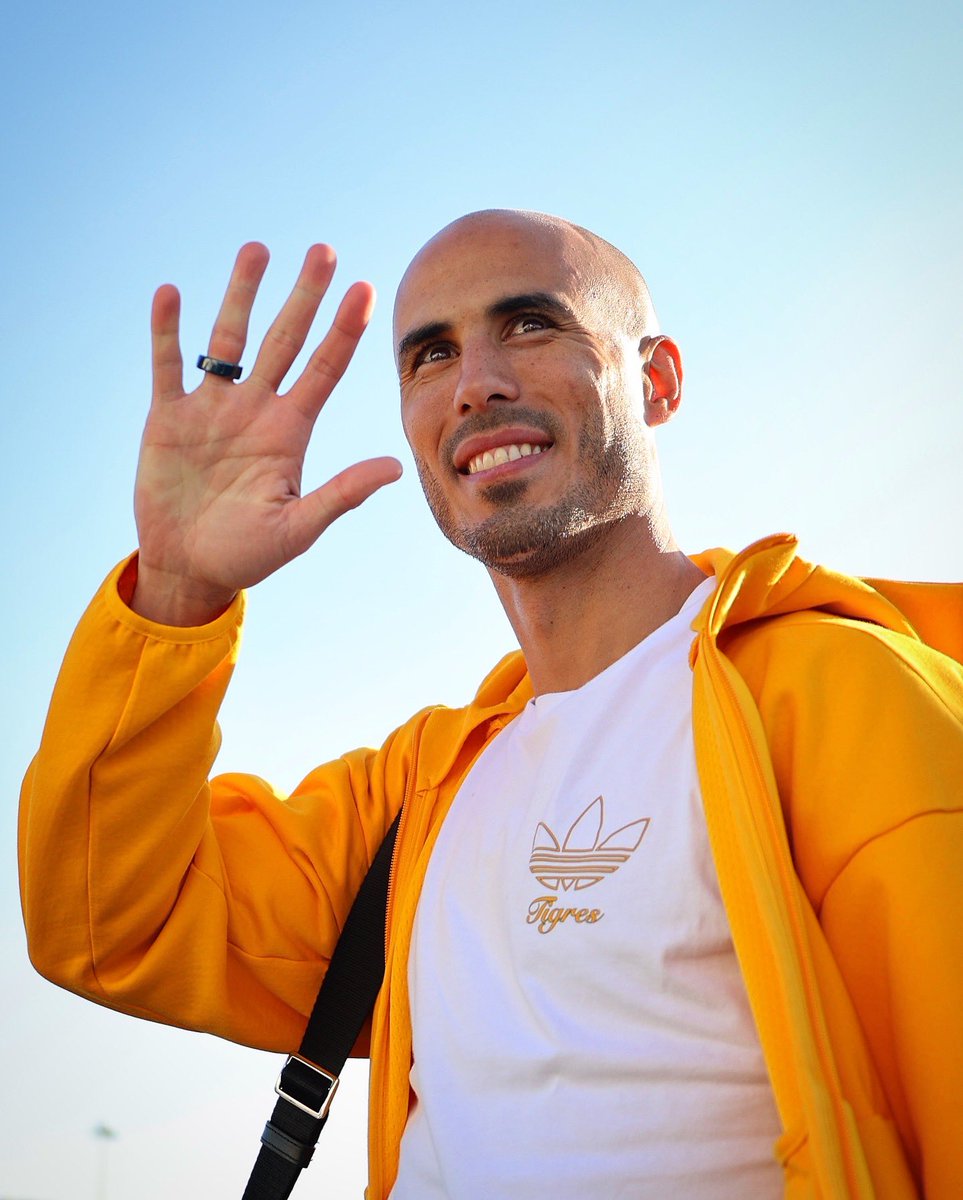 TigresOficial's tweet image. 👋🏼 ¡Estamos con ustedes, Profe!