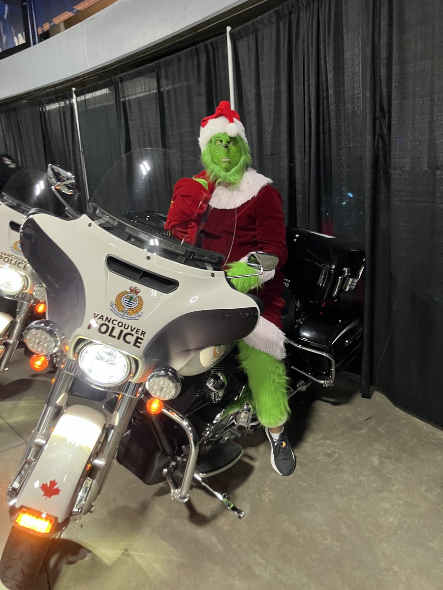 VPD Traffic Section tweet media