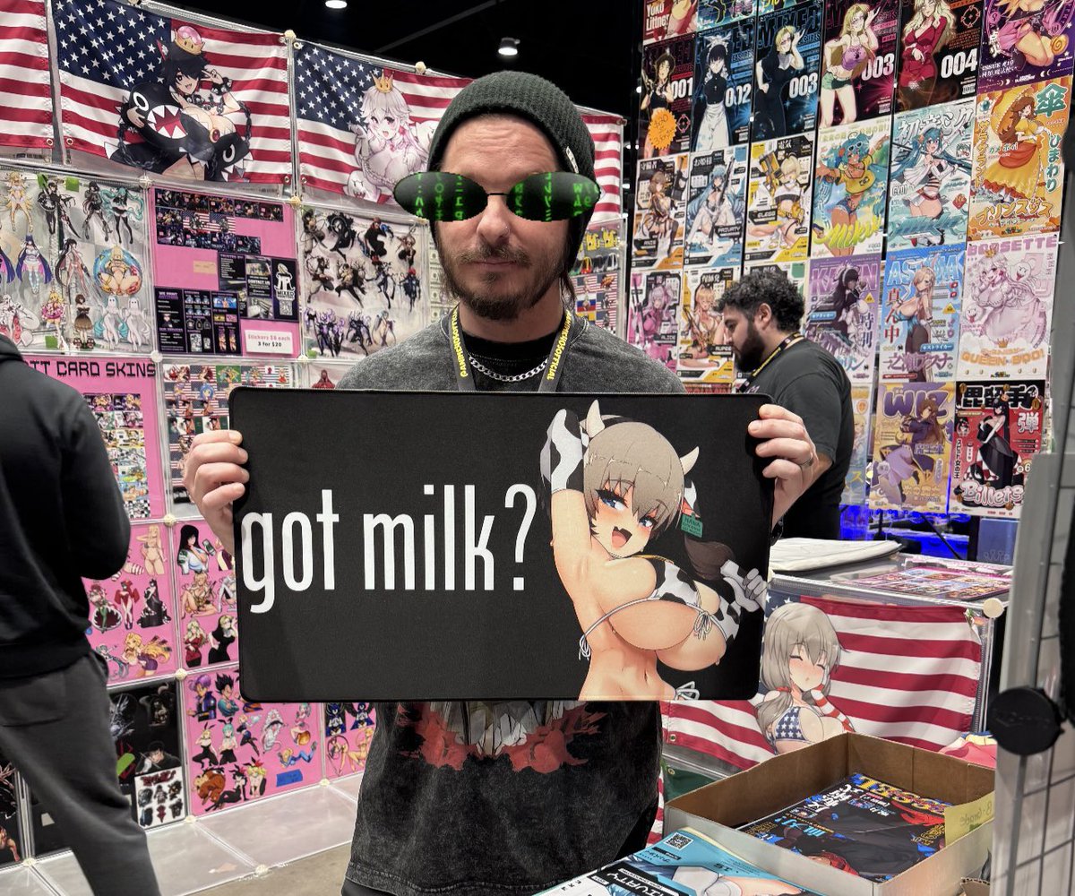 RevRobbyRay's tweet image. The Anime Con was SO LIT and I wanna go back tomorrow.