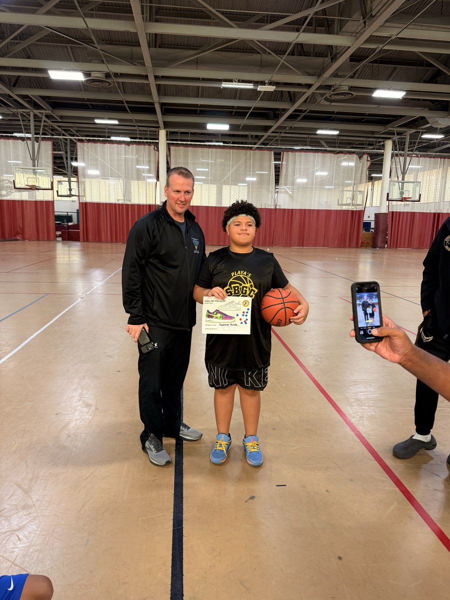 Pioneer Valley Tipoff Presented by Oak View Group tweet media