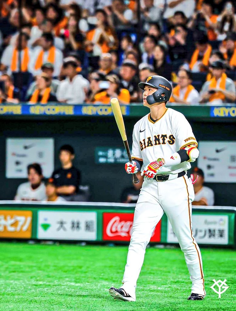 G党 坂本勇人3D Genesis 1枚 BBM GENESIS 2018 坂本勇人 3D GAME CHANGER - メルカリ