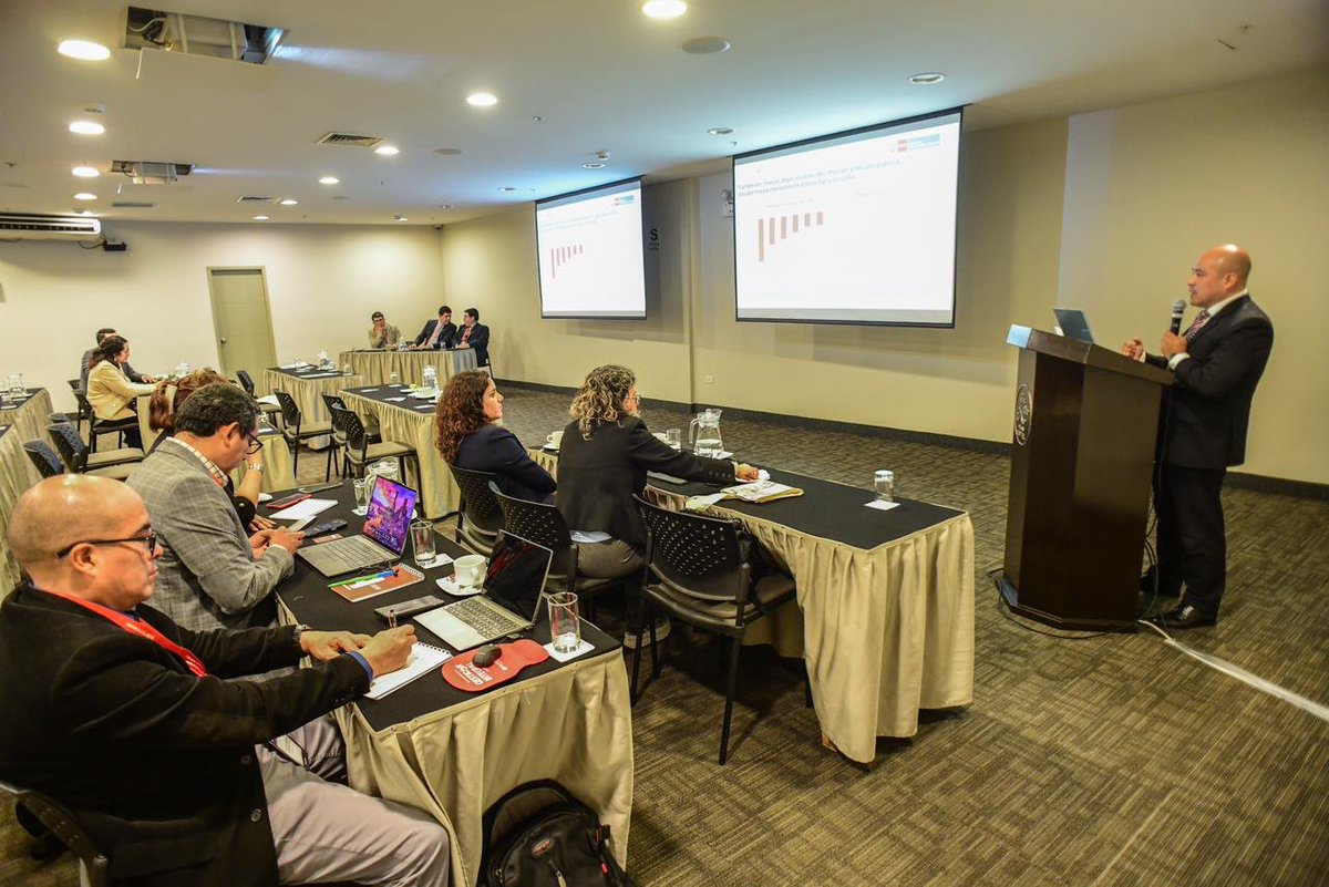 Ministerio de Economía y Finanzas tweet media