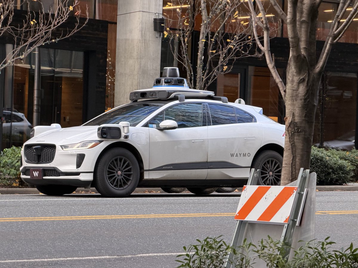 ash_codes_t's tweet photo. #Waymo spotted in #Seattle. Makes sense—#Uber charged me $20+ to deliver 2 candy bars. 😅

Lesson: Next time I’ll be careful to check the surcharges before placing the order. 😂 https://t.co/mcwUjrbXM7