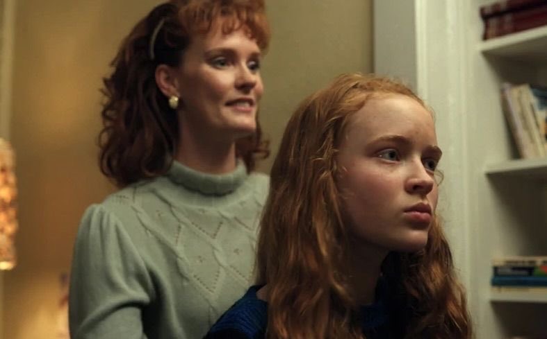 b🐝- MET SADIE SINK tweet media