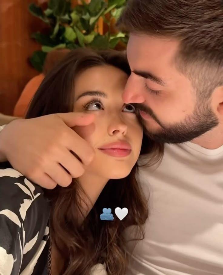 ليزا tweet media