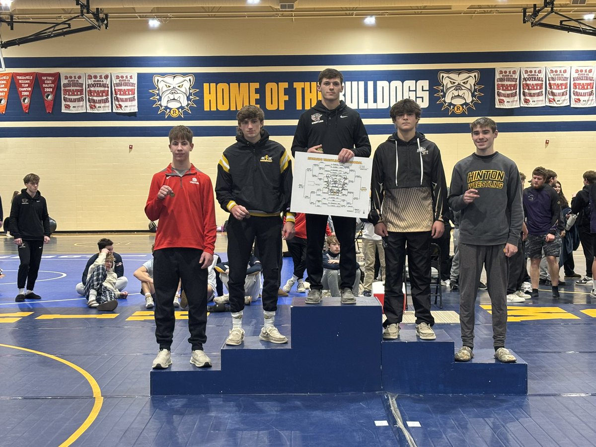 Wheeler_Wrestle's tweet photo. The Wheelers had 4 placers in the varsity tournament in Riverside today. 

Leyton 2nd
Lane 2nd
Jon 4th
Ethan 6th

We also had two jv champs and threes 2nd place finishers. Congrats to all. https://t.co/dnlv1aQV4m