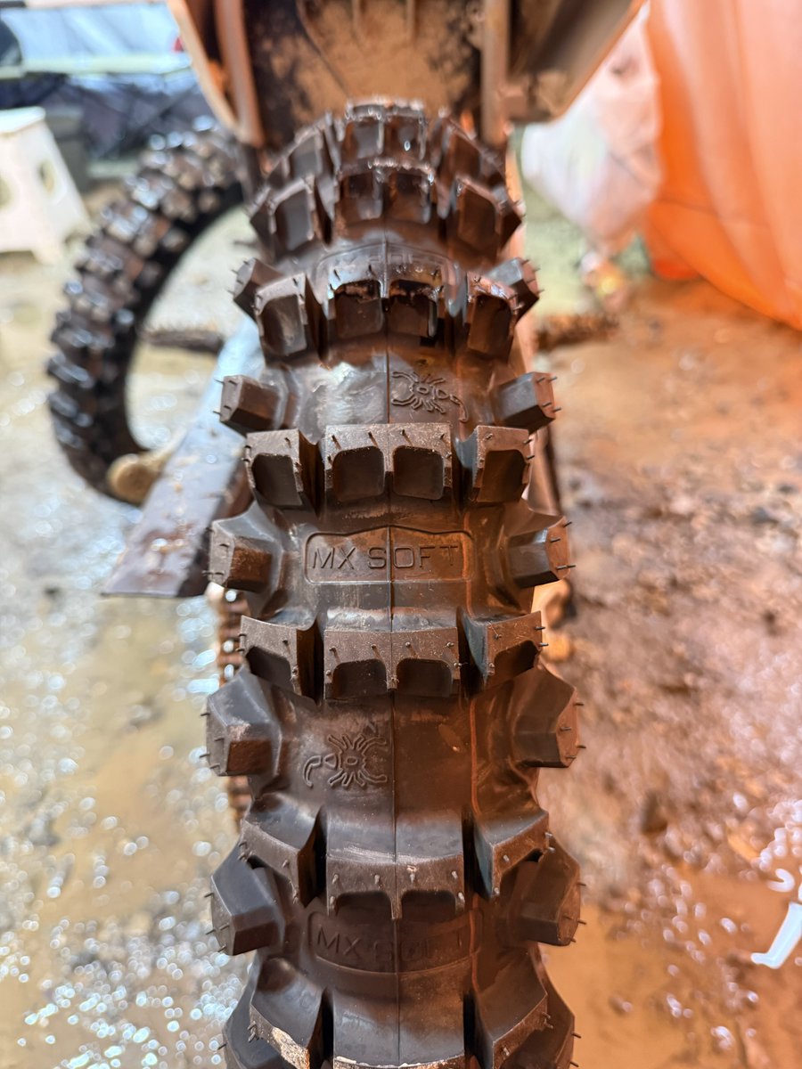 148@オーダー様へ こないだのモトジャムでシマユウも履いてました！ MX14よりちょい高い