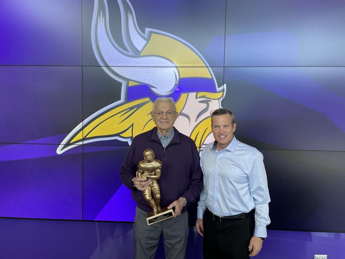 Minnesota Football Honors tweet media