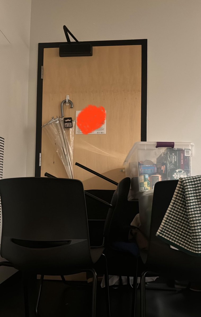 Gurveersingh299's tweet image. Just got this from my sister at Brown University. 

Can’t make this shit up. Praying for all the students 🙏