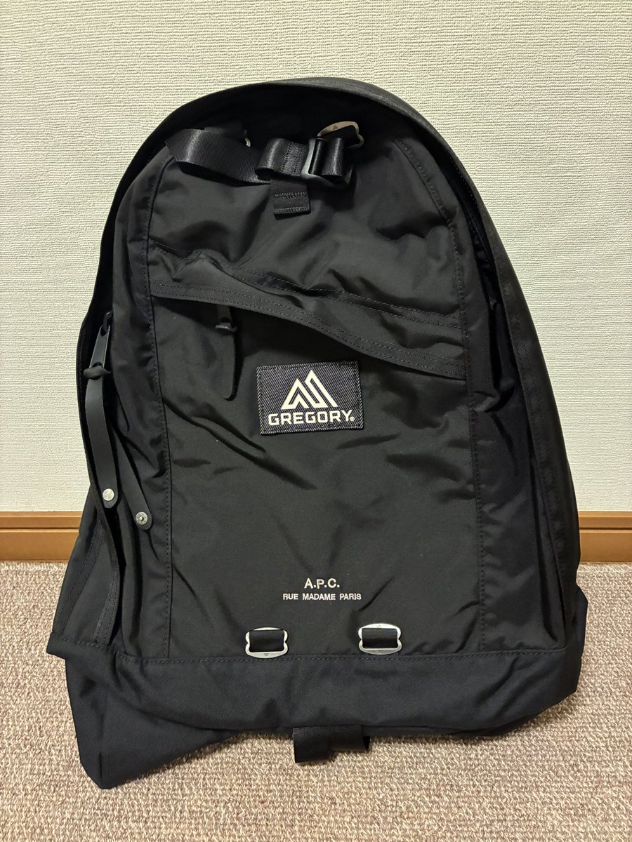 DAY PACK A.P.C. GREGORY ブラック | グレゴリー公式オンラインストア