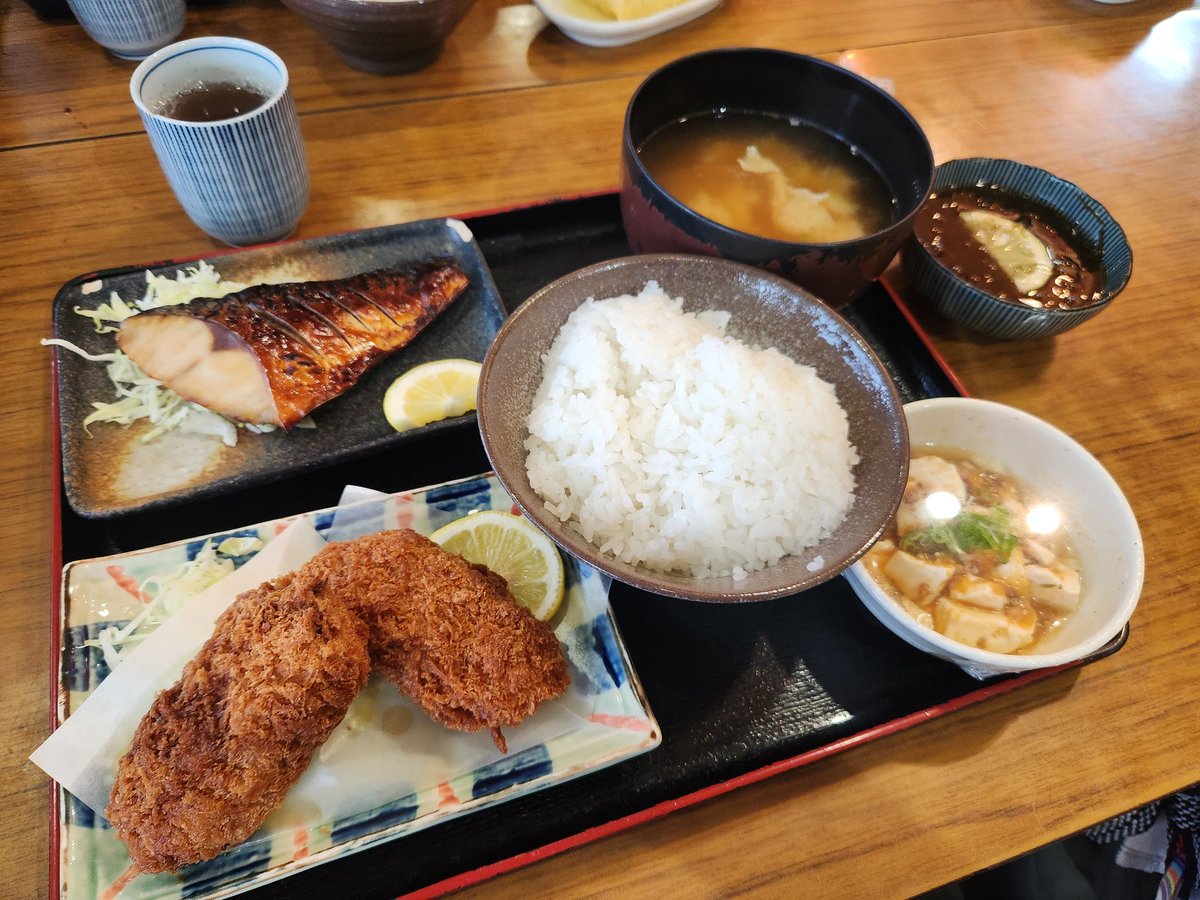 cpyhcolteo's tweet photo. けーなかさんオススメの朝ごはん https://t.co/E4ZxOlijZE