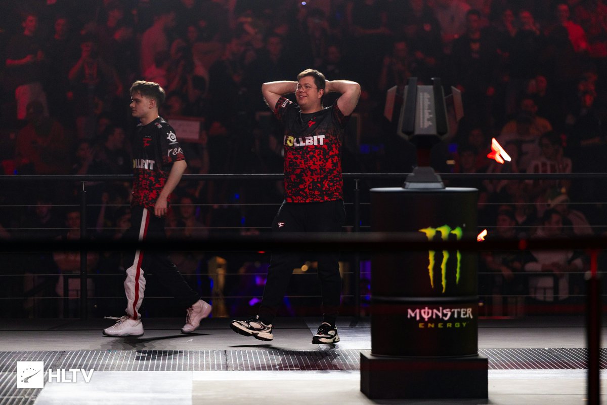 HLTVorg's tweet photo. 🕺🕺🕺 @karriganCSGO https://t.co/SKIxO70PRb