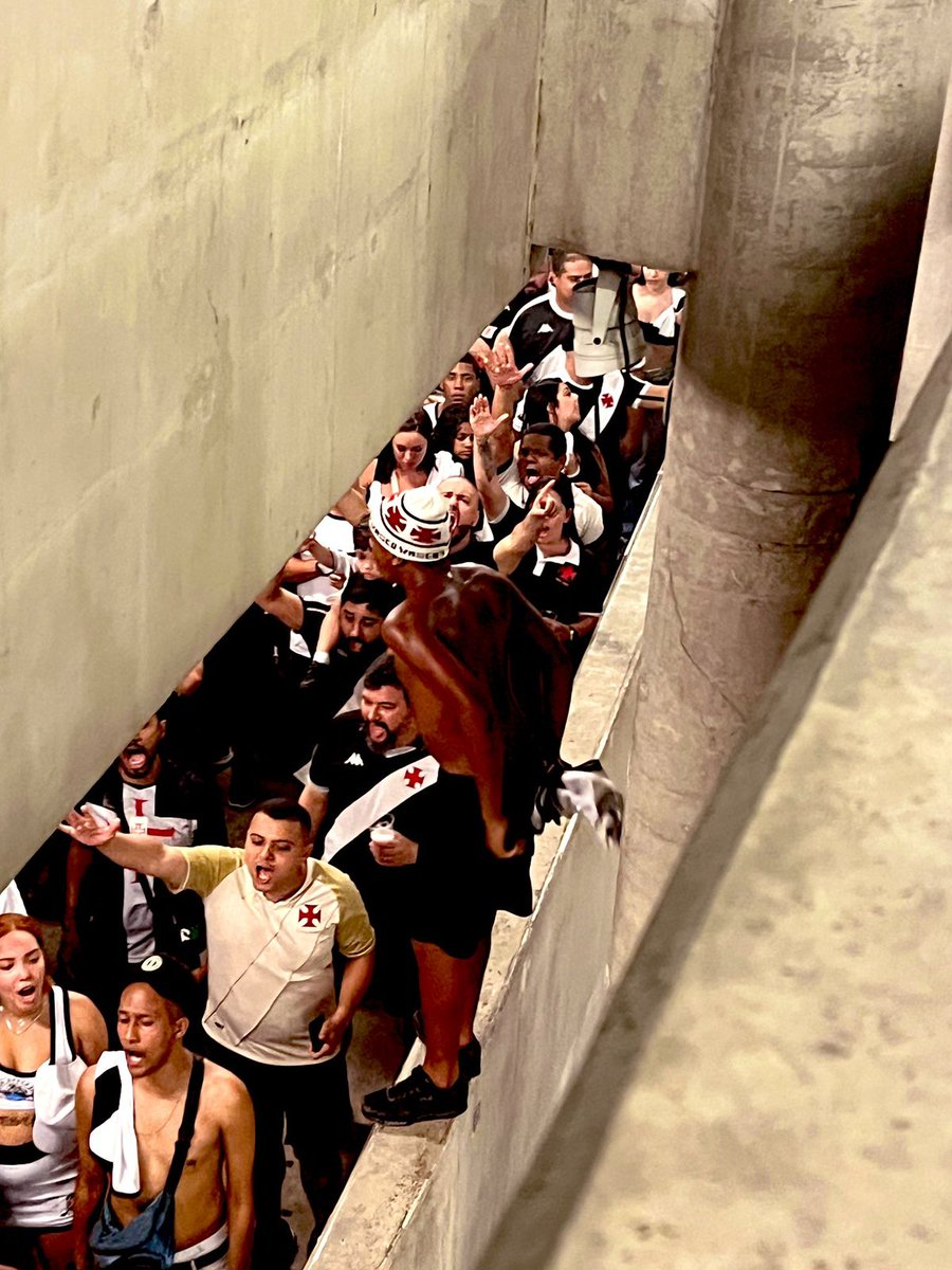 derikferreiraa_'s tweet image. Vasco da Gama.