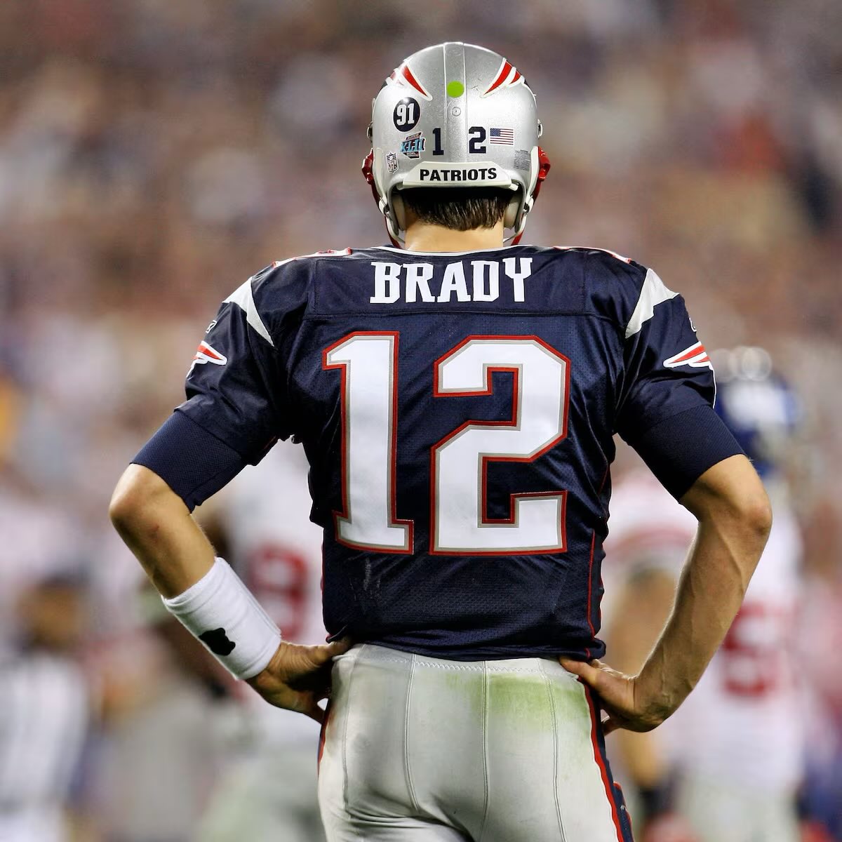 OleTimeHardball's tweet photo. All-time #NFL Redraft  

Every player of every era is available. Tom Brady is pick #1.

Who would you select at #2 for the entirety of their career? https://t.co/mmkbuZvar9