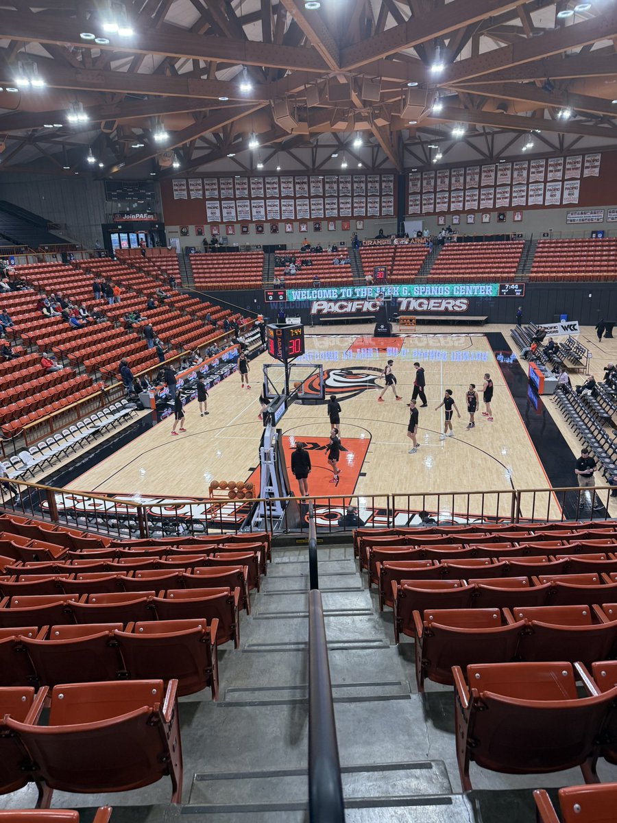 Packed house today at the Spanos Center! <a href="/PacificMensBB/">Pacific Men's Basketball</a>