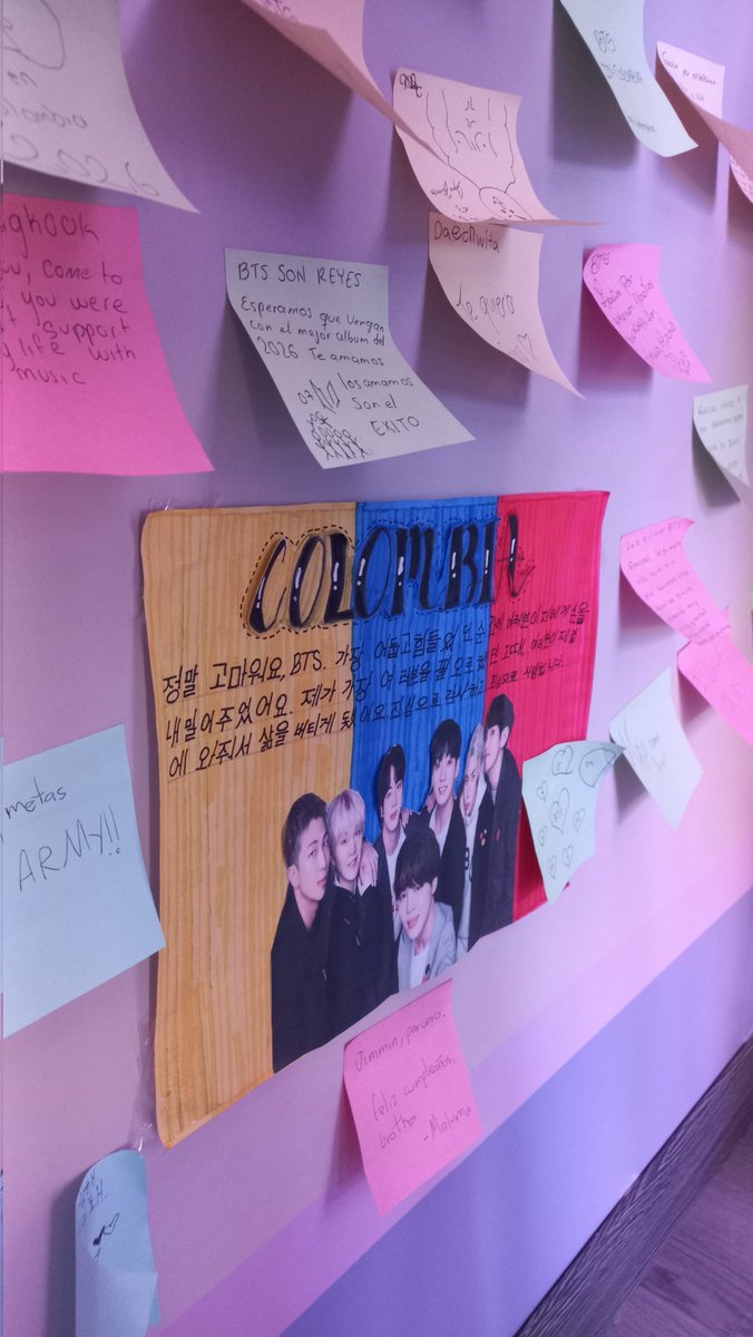 ilovme_lvn4's tweet photo. Mutis hoy fui a mi lugar feliz 😭💜
#BTS #BTS_POP_UP
#SPACE_OF_BTS
#BTS_BOGOTA_POP_UP
#SpaceOfBTSInColombia https://t.co/19aqBqSSUi