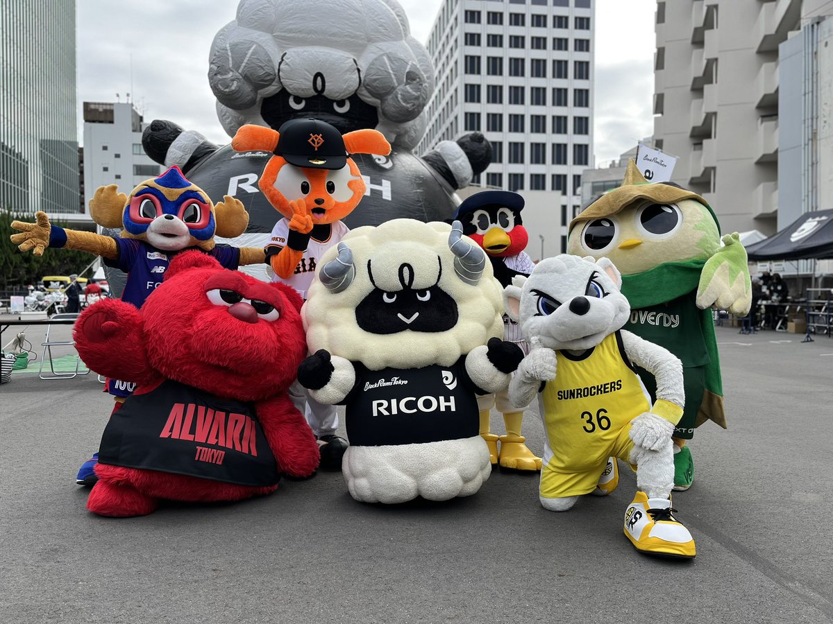 d_f_raito's tweet photo. リーグワン開幕戦！

ブラックラムズ東京🐏vs サントリーサンゴリアス東京🦍

今年も盛り上げに行って参りましたー！！！

#BlackRamsTokyo #ブラックラムズ東京
#TOKYOUNITE https://t.co/Xa1Pmpbwap