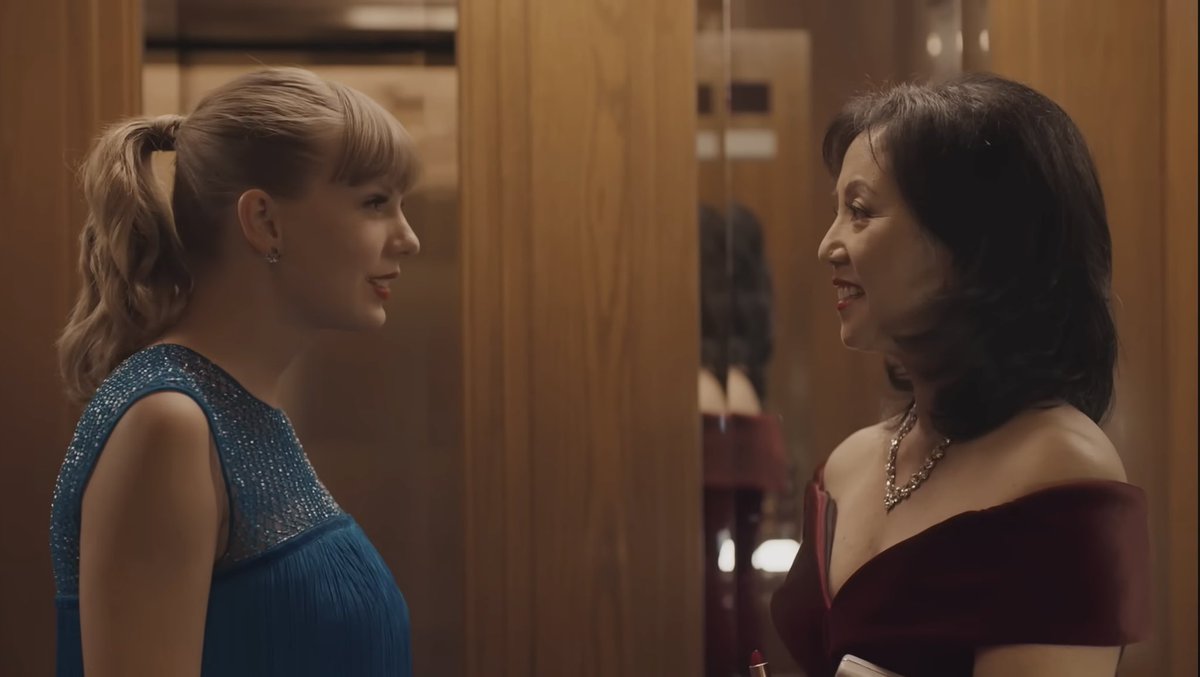yeswhaleswiftie's tweet photo. I just rewatched the Delicate MV bc of the recent lyric change…

…please tell me you guys see what I’m seeing👀♥️🤡 https://t.co/0ooNSmo0tE