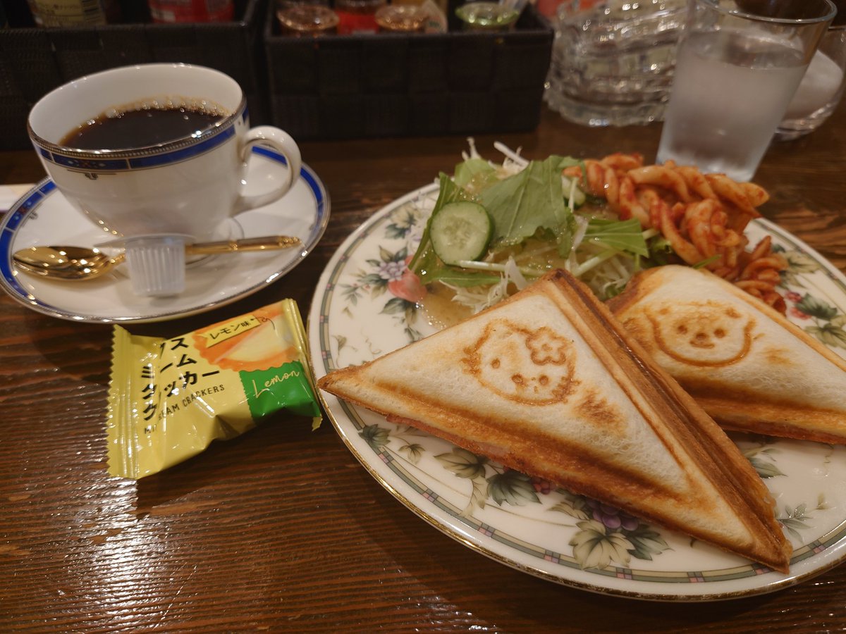 黒蜜糖（くろみつとう） (@kuromitsutouz) / Posts / X