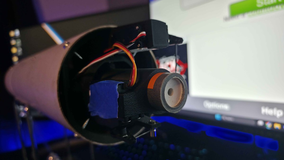 Luca 🪐 tweet media