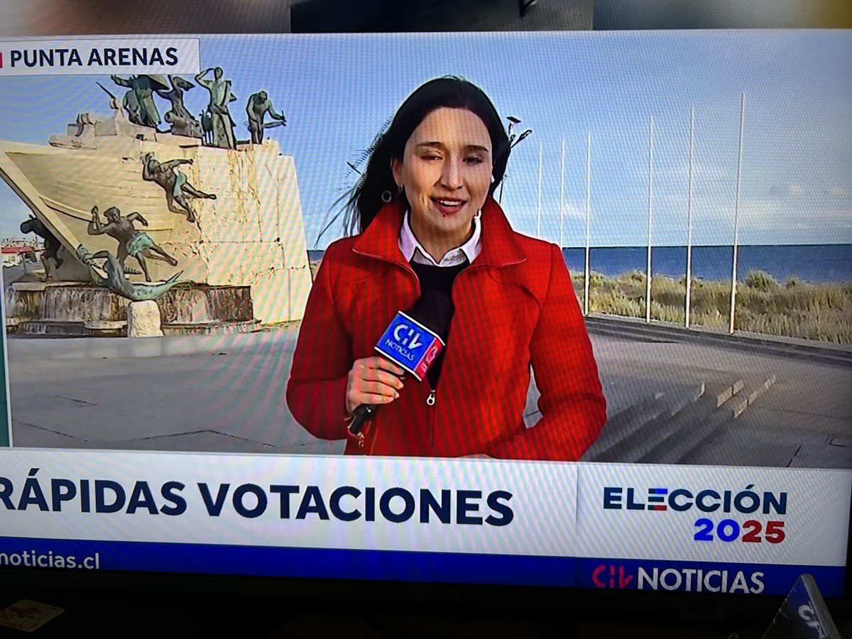 ¿Alguien sabe porqué el merluzo no vota en Santiago si lleva años en la RM?
¿El negrero no sabe el gasto que significa viajar con un equipo de gente que quizás no voten por andar con él?
