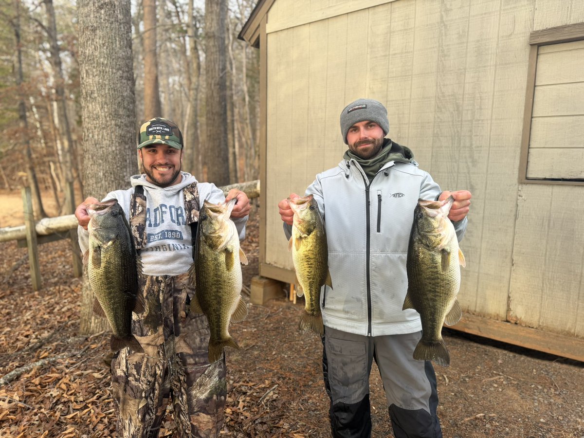 📣Bass Cast Tournament News📣
Zack LeMaster &amp; Josh Whalen Win 2025 Bass Cast Championship with 20.33 lbs - Click 🔗 to see final results &amp; tournament 📰 - thebasscast.com/2025/12/13/zac…